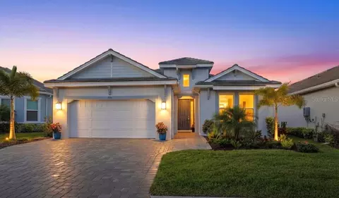 5018 Caserta Ct, Palmetto, FL 34221