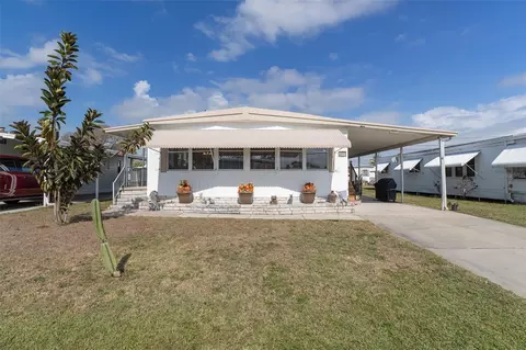 4053 Lange Rd, Holiday, FL 34691