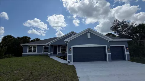 2239 N Biscayne Dr, North Port, FL 34291