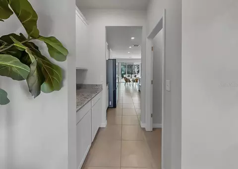 Entry Way - 16454 Woodside Gln, Parrish, FL 34219 photo 2 of 6
