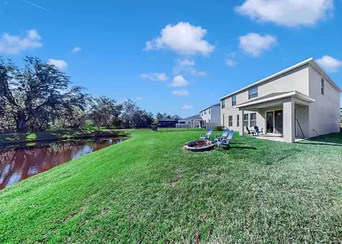 Exterior - 16454 Woodside Gln, Parrish, FL 34219 photo 4 of 6