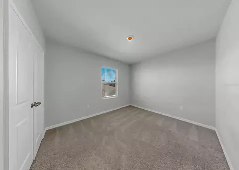 Bedroom - 16454 Woodside Gln, Parrish, FL 34219 photo 3 of 5