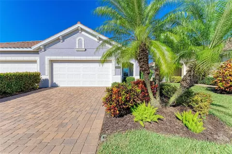 6906 Playa Bella Dr, Bradenton, FL 34209
