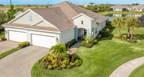 17975 Franklin Park Ct, Venice, FL 34293