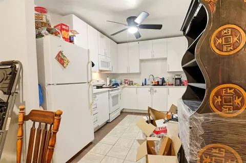 Kitchen - 1906 2nd Ave E, Bradenton, FL 34208 photo 1 of 2