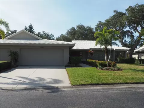 6120 Wilshire Cir #6, Sarasota, FL 34238