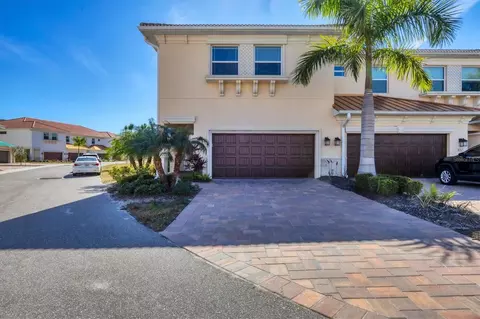 7835 Hidden Creek Loop #101, Bradenton, FL 34202