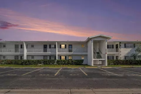 4516 3rd Street Cir W #333, Bradenton, FL 34207