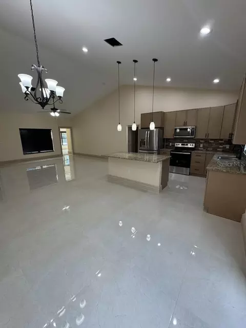 Kitchen - 1911 SW 7th Ave, Okeechobee, FL 34974 photo 1 of 3