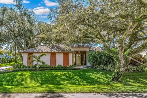 4502 Friar Tuck Ln, Sarasota, FL 34232