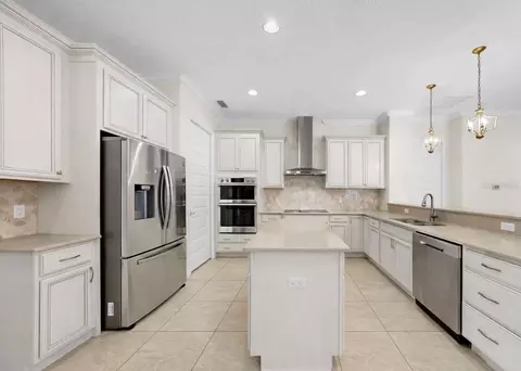 Kitchen - 16005 42nd Gln E, Parrish, FL 34219 photo 6 of 7