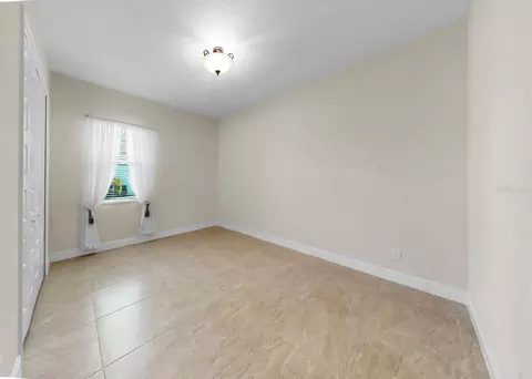 Bedroom - 16005 42nd Gln E, Parrish, FL 34219 photo 4 of 5