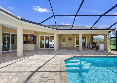 Exterior - 16005 42nd Gln E, Parrish, FL 34219 photo 8 of 18