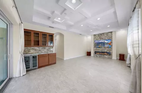 Living - 16005 42nd Gln E, Parrish, FL 34219 photo 9 of 12