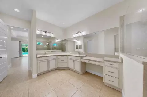 Bath - 16005 42nd Gln E, Parrish, FL 34219 photo 1 of 6