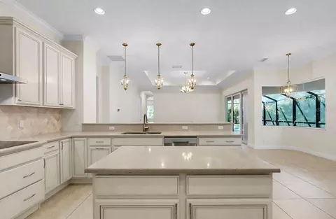 Kitchen - 16005 42nd Gln E, Parrish, FL 34219 photo 2 of 7