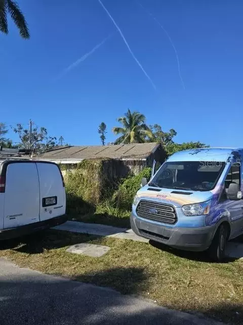 530 28th Ave W, Bradenton, FL 34205