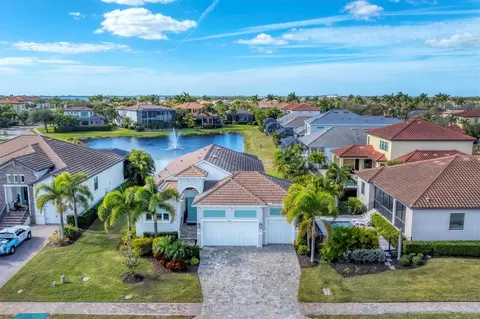 6204 Trophy Ln, Bradenton, FL 34210