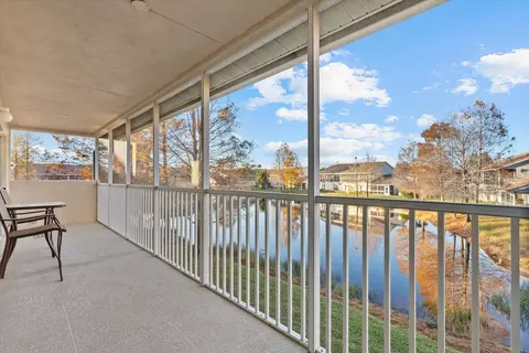 7040 Strand Cir #201, Bradenton, FL 34203