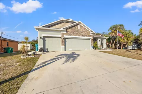 17265 Gulfspray Cir, Port Charlotte, FL 33948
