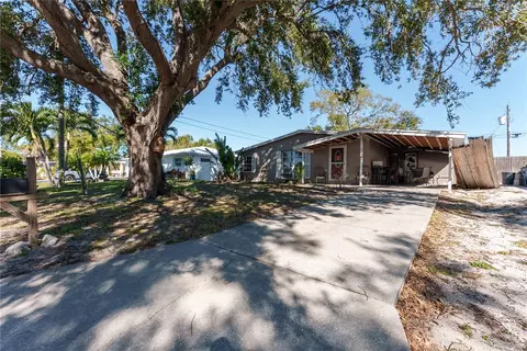 3307 Miami Pl, Bradenton, FL 34207