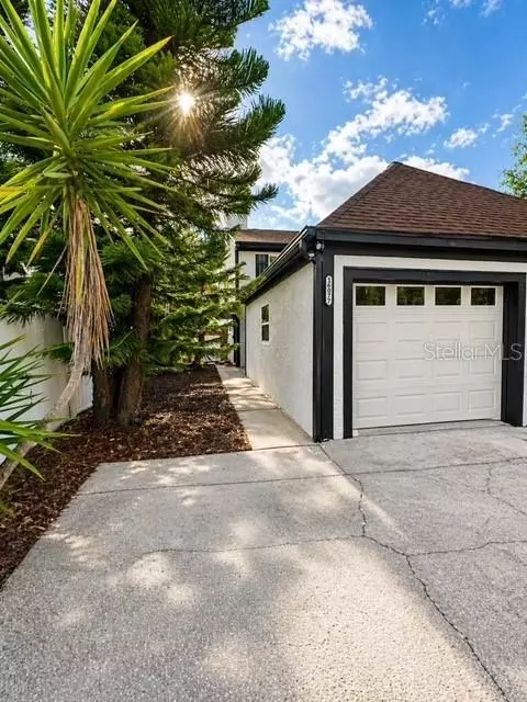 16077 Dawnview Dr, Tampa, FL 33624