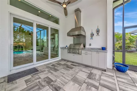 Kitchen - 16620 Collingtree Xing, Lakewood Ranch, FL 34202 photo 6 of 6