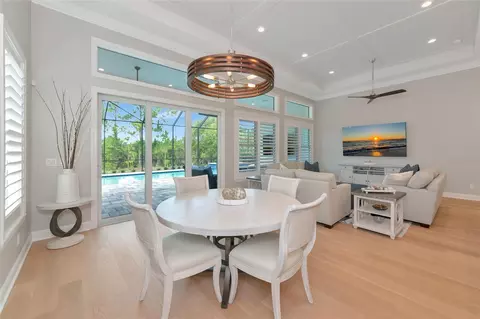 Dining - 16620 Collingtree Xing, Lakewood Ranch, FL 34202 photo 1 of 2