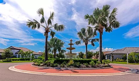 View/Area - 16620 Collingtree Xing, Lakewood Ranch, FL 34202 photo 1 of 9