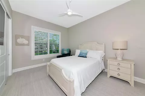 Bedroom - 16620 Collingtree Xing, Lakewood Ranch, FL 34202 photo 4 of 7