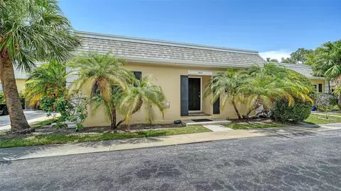 2425 Aspinwall St #2425, Sarasota, FL 34237
