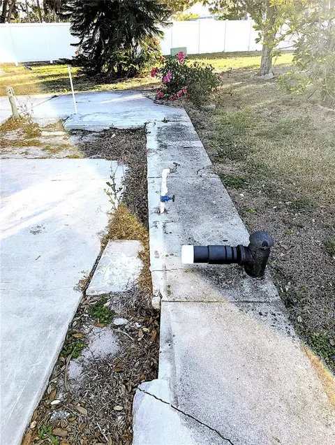 3275 26th Ave E #55, Bradenton, FL 34208 photo 2