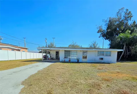 3007 15th St W, Bradenton, FL 34205