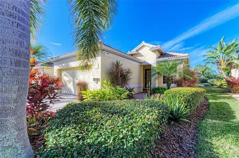 6618 Tailfeather Way, Bradenton, FL 34203