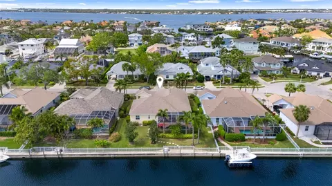 4616 Blue Marlin Dr, Bradenton, FL 34208