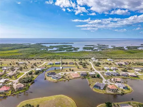 16299 Cayman Ln, Punta Gorda, FL 33955