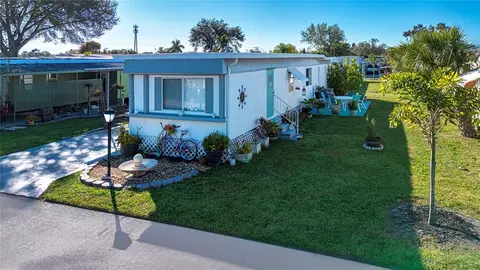 420 49th St E #116, Palmetto, FL 34221