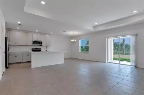 Living - 10008 Last Light Gln, Parrish, FL 34219 photo 2 of 5