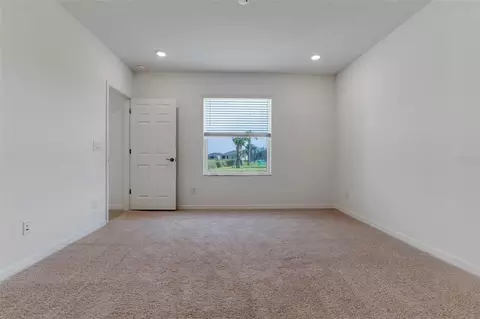 Bedroom - 10008 Last Light Gln, Parrish, FL 34219 photo 3 of 8