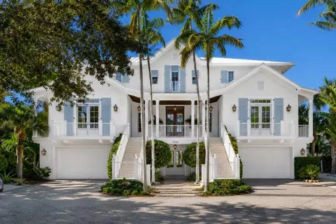 3440 Gulfmead Dr, Sarasota, FL 34242