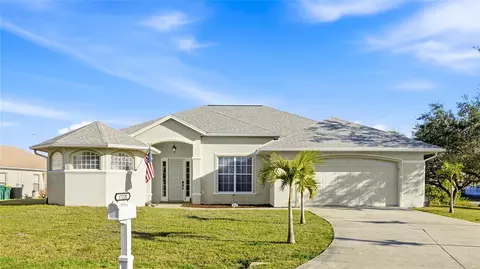 17220 Horizon Ln, Port Charlotte, FL 33948