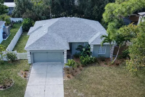 2442 Hively St, Sarasota, FL 34231