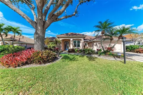 4465 Mcintosh Lake Ave, Sarasota, FL 34233