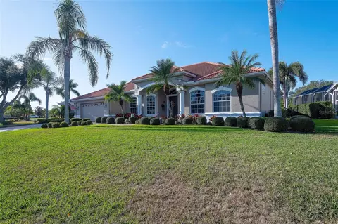 Exterior - 11809 Oak Ridge Dr, Parrish, FL 34219 photo 2 of 9