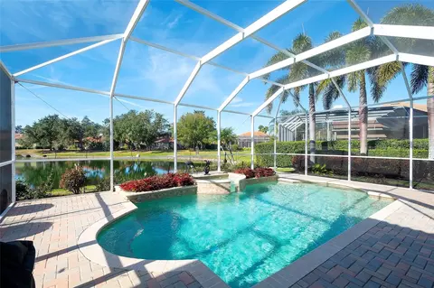 Exterior - 11809 Oak Ridge Dr, Parrish, FL 34219 photo 7 of 9