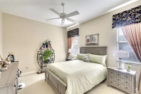 Bedroom - 11809 Oak Ridge Dr, Parrish, FL 34219 photo 3 of 6