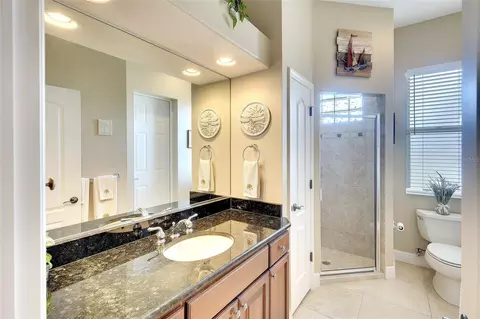 Bath - 11809 Oak Ridge Dr, Parrish, FL 34219 photo 3 of 3