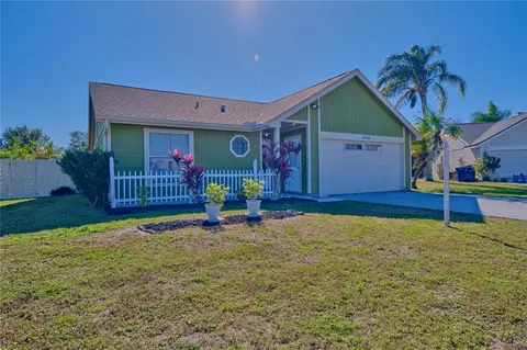 3549 65th Avenue Cir E, Sarasota, FL 34243