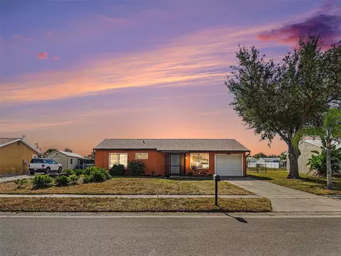 6485 Elmwood Rd, North Port, FL 34287