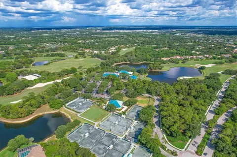 View/Area - 7214 Marlow Pl, University Park, FL 34201 photo 12 of 17